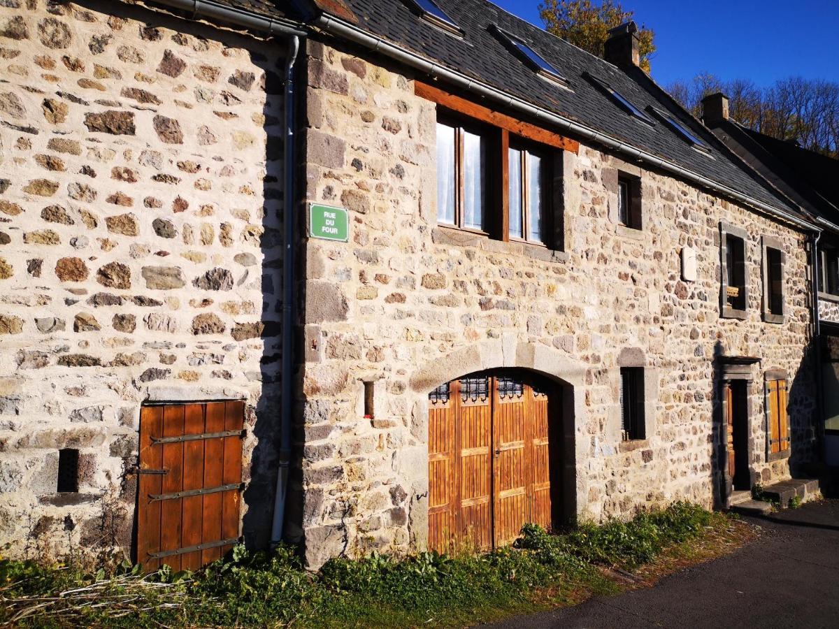 Maison De Varennes Chambon-sur-Lac Exterior foto