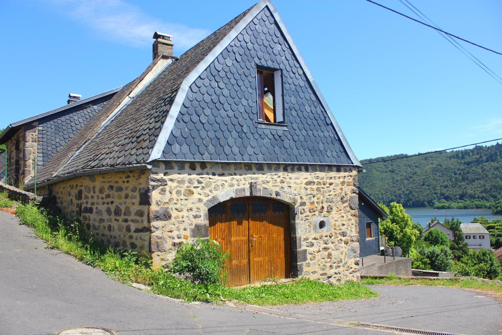 Maison De Varennes Chambon-sur-Lac Exterior foto